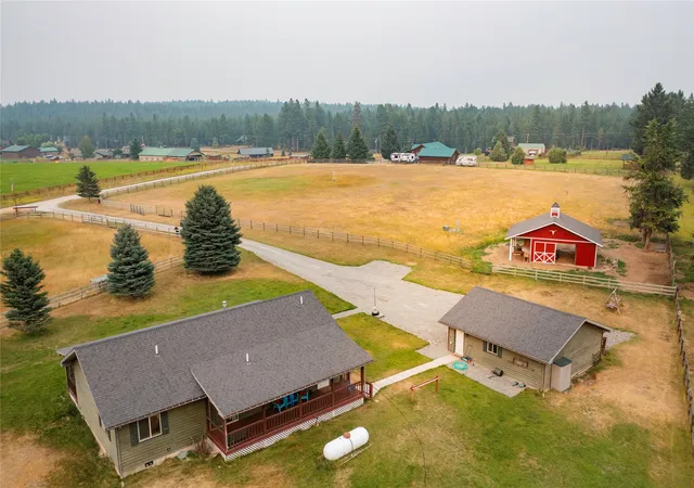 Photo 2 of Single family home for sale at 163 Marias Trl, Rexford, MT 59930 | MLS# 30076315 | Listing updated on 2026-08-28