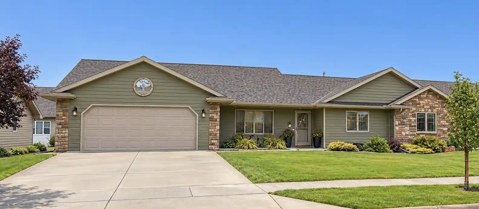 Photo 1 of Townhouse for sale at 1101 Northview Ave, Great Falls, MT 59404 | MLS# 30076826 | Listing updated on 2026-10-24