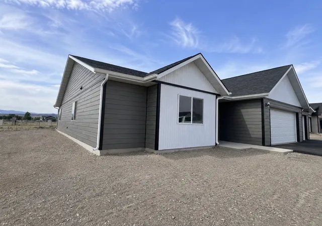 Photo 2 of Single family home for sale at 8150 Oreilly Dr, Helena, MT 59602 | MLS# 30076912 | Listing updated on 2026-08-28
