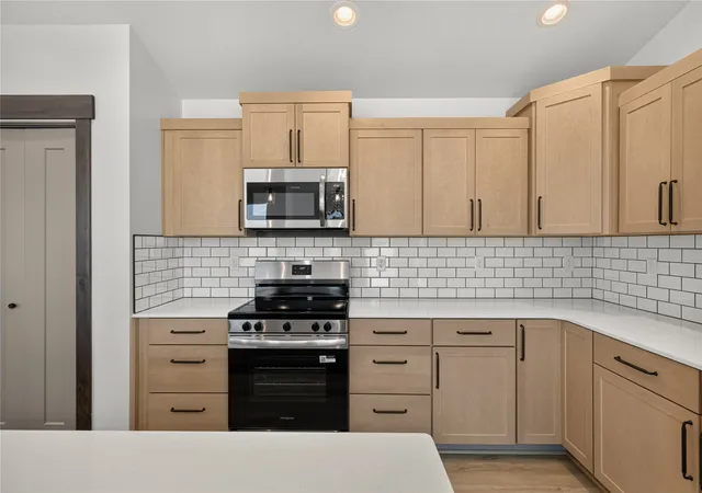 Photo 3 of Single family home for sale at 8150 Oreilly Dr, Helena, MT 59602 | MLS# 30076912 | Listing updated on 2026-10-06