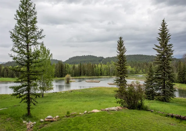 Photo 5 of Single family home for sale at 463 Tamarack Crk Rd, Whitefish, MT 59937 | MLS# 30076920 | Listing updated on 2026-09-01
