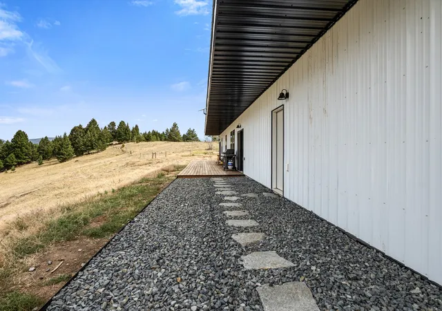 Photo 57 of Single family home for sale at 3 White Star Ln, Clancy, MT 59634 | MLS# 30076762 | Listing updated on 2026-08-29