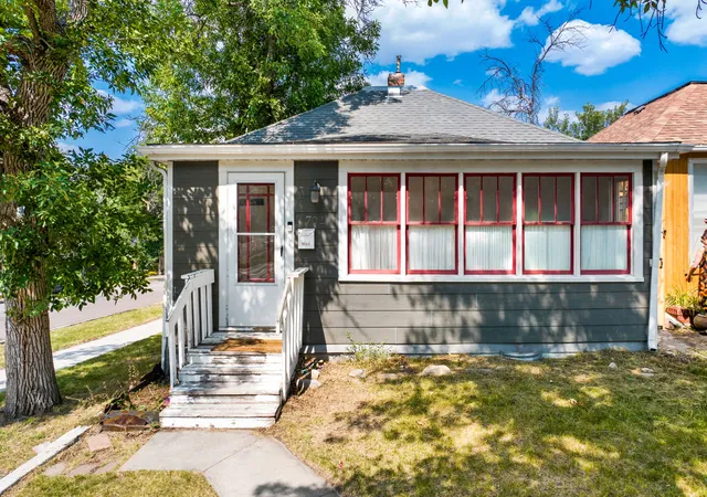 Photo 1 of Single family home for sale at 701 6th Ave N, Great Falls, MT 59401 | MLS# 30077160 | Listing updated on 2026-08-28