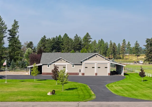Photo 3 of Single family home for sale at 1056 Cowboy Wy, Columbia Falls, MT 59912 | MLS# 30076774 | Listing updated on 2026-10-05