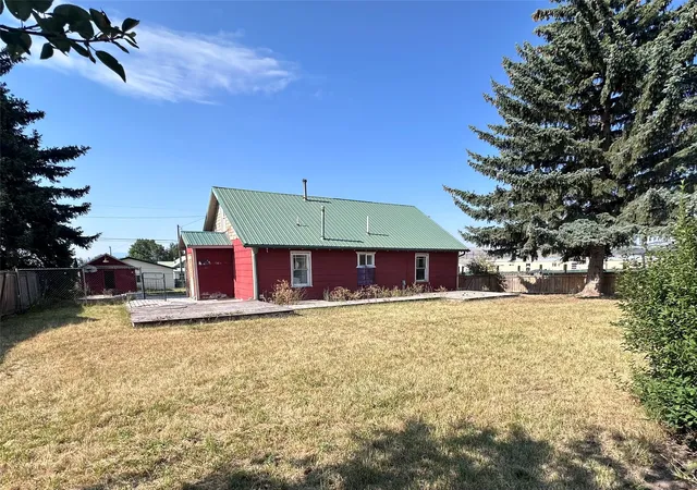 Photo 4 of Single family home for sale at 34 1St St, Drummond, MT 59832 | MLS# 30077306 | Listing updated on 2026-08-28