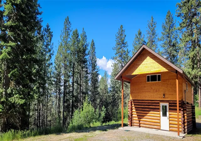 Photo 1 of Single family home for sale at 37 Wades Rd, Libby, MT 59923 | MLS# 30077172 | Listing updated on 2026-08-26