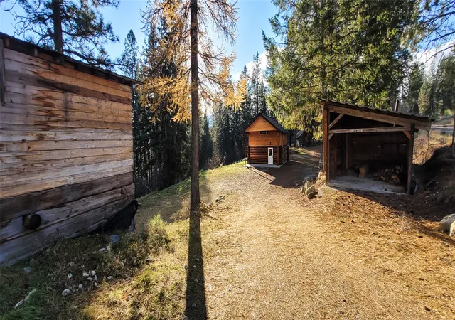 Photo 2 of Single family home for sale at 37 Wades Rd, Libby, MT 59923 | MLS# 30077172 | Listing updated on 2026-08-26