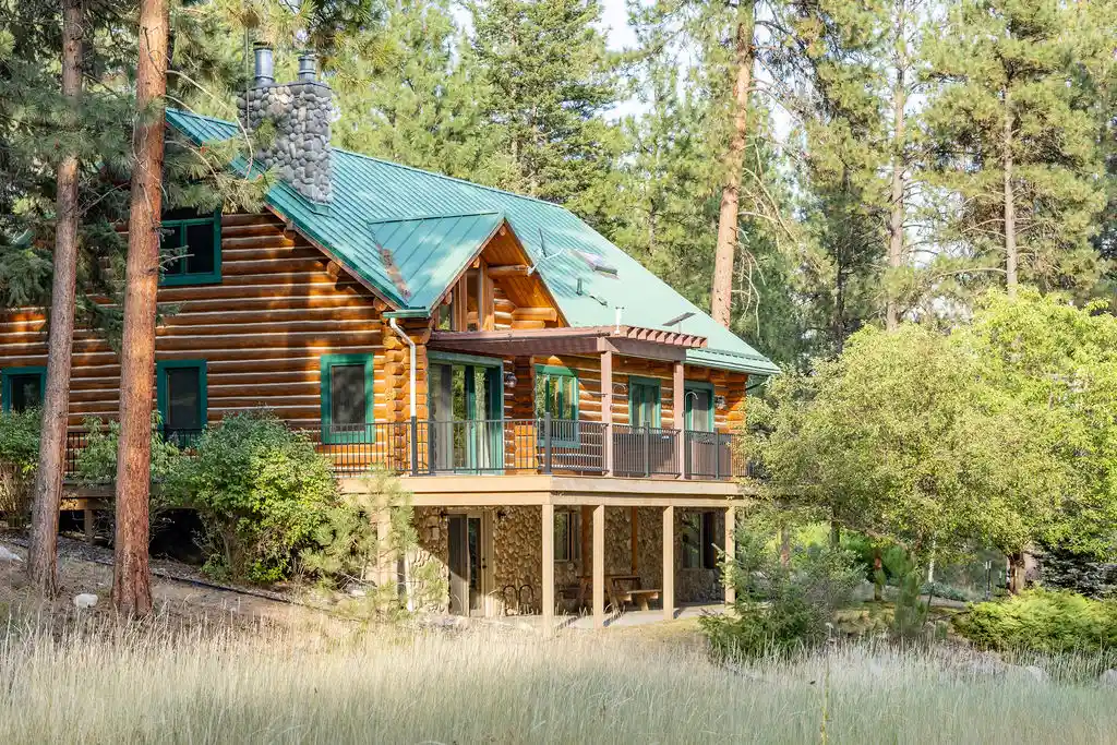 Photo 1 of Single family home for sale at 2044 Night Hawk Trl, Victor, MT 59875 | MLS# 30077456 | Listing updated on 2026-10-14