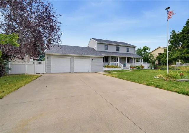 Photo 2 of Single family home for sale at 4404 4th Ave N, Great Falls, MT 59405 | MLS# 30077042 | Listing updated on 2026-08-27