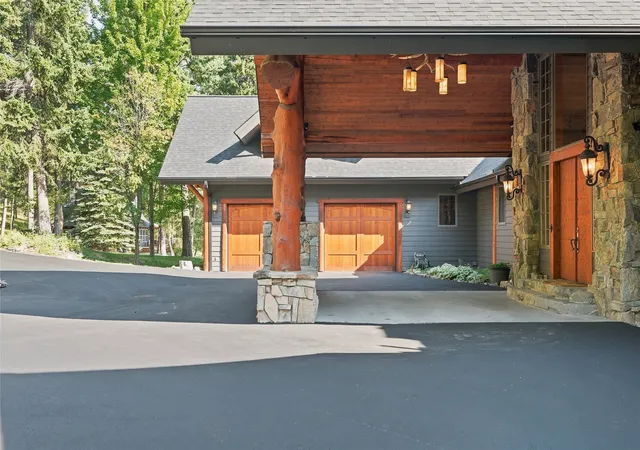 Photo 4 of Single family home for sale at 18090 And 39722 Demersville Wagon Rd, Lakeside, MT 59922 | MLS# 30077472 | Listing updated on 2026-08-29