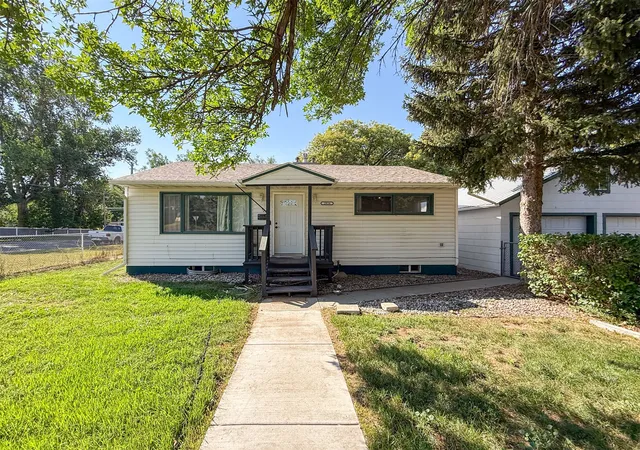 Photo 1 of Single family home for sale at 2026 6th Ave S, Great Falls, MT 59405 | MLS# 30077261 | Listing updated on 2026-08-29