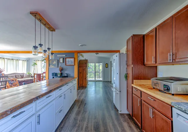 Photo 3 of Single family home for sale at 5 Sunny Slope St, Whitehall, MT 59759 | MLS# 30077403 | Listing updated on 2026-09-24