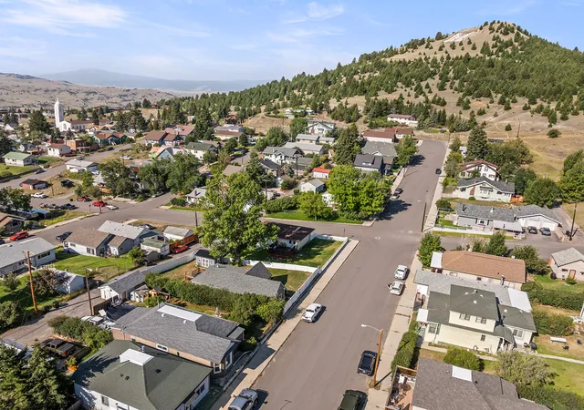Photo 29 of Single family home for sale at 1018 Waukesha St, Butte, MT 59701 | MLS# 30076714 | Listing updated on 2026-08-28