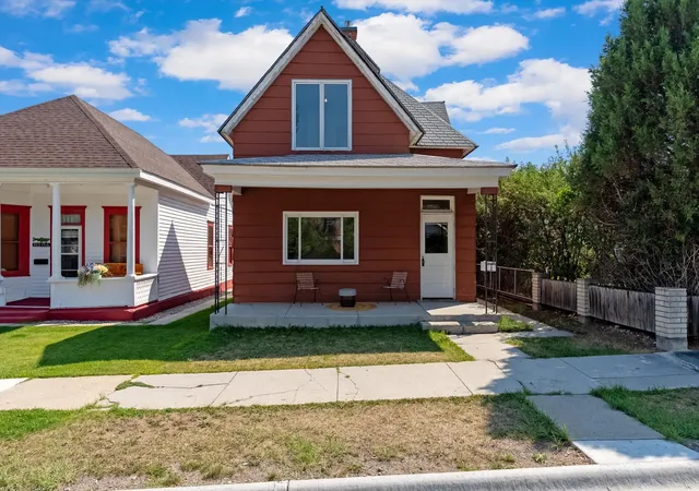 Photo 2 of Single family home for sale at 513 Oak St, Anaconda, MT 59711 | MLS# 30077167 | Listing updated on 2026-08-28