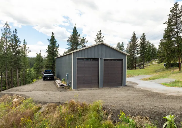 Photo 2 of Single family home for sale at 15 Rolling Stone Rd, Clancy, MT 59634 | MLS# 30077488 | Listing updated on 2026-08-28