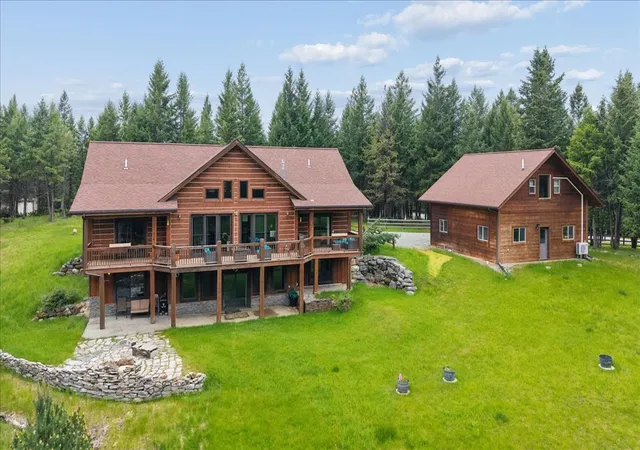 Photo 1 of Single family home for sale at 302 Aspen Glen Rd, Eureka, MT 59917 | MLS# 30072786 | Listing updated on 2026-08-28