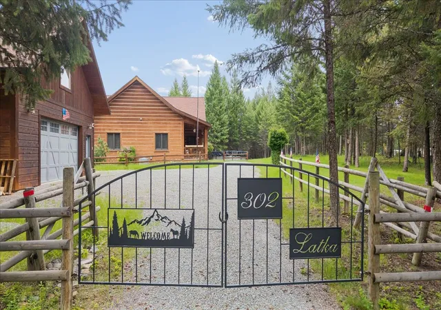 Photo 2 of Single family home for sale at 302 Aspen Glen Rd, Eureka, MT 59917 | MLS# 30072786 | Listing updated on 2026-08-28