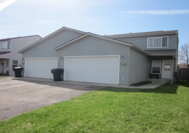 Photo 2 of House for sale at 2000 & 2002 Greatview Dr, Kalispell, MT 59901 | MLS# 30077563 | Listing updated on 2026-08-28