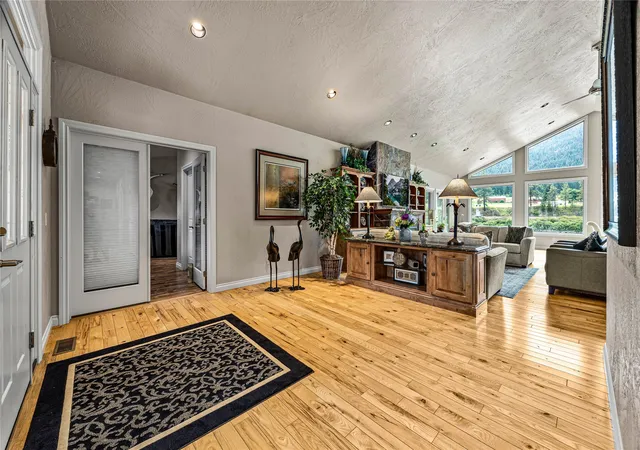 Photo 4 of Single family home for sale at 1037 Terrace View Dr, Alberton, MT 59820 | MLS# 30077463 | Listing updated on 2026-08-31