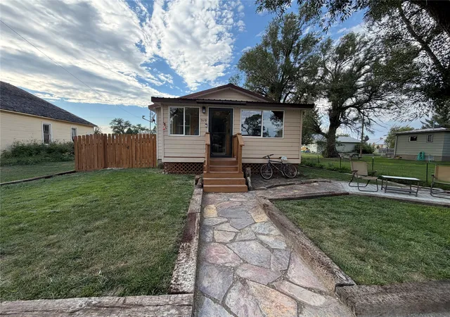 Photo 1 of Single family home for sale at 310 Main St, Augusta, MT 59410 | MLS# 30077637 | Listing updated on 2026-09-01