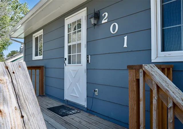 Photo 3 of Single family home for sale at 201 5th Avenue Ne, Cut Bank, MT 59427 | MLS# 30077709 | Listing updated on 2026-09-01