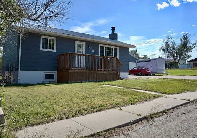 Photo 3 of Single family home for sale at 201 5th Avenue NE, Cut Bank, MT 59427 | MLS# 30077709 | Listing updated on 2026-09-01