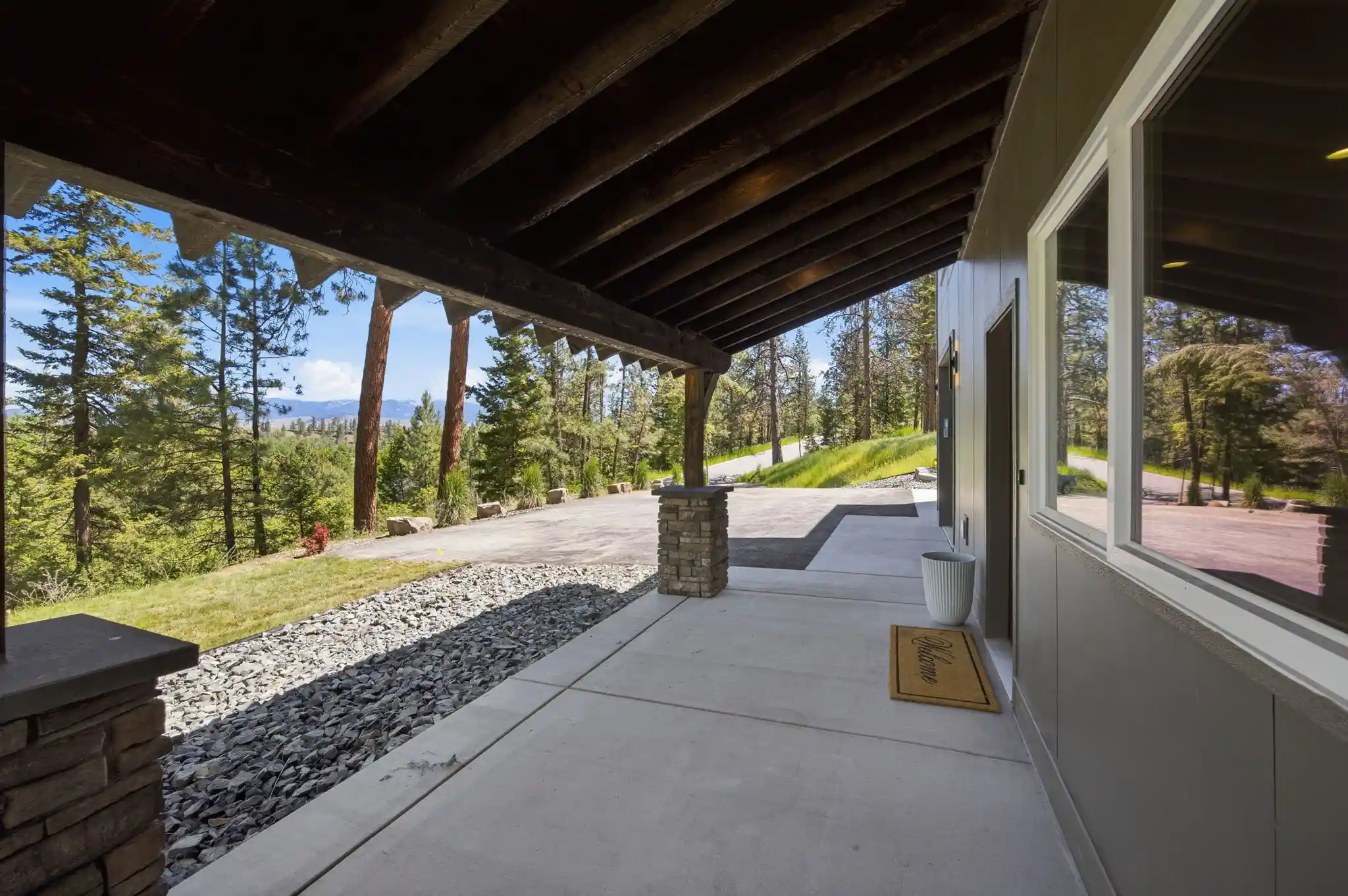 Photo 1 of Single family home for sale at 1191 Big Flt Rd, Missoula, MT 59804 | MLS# 30078139 | Listing updated on 2026-10-26