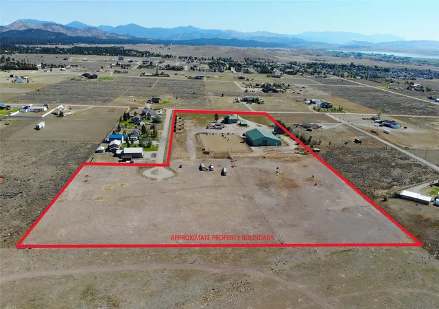 Photo 2 of Single family home for sale at 8410 Applegate Dr, Helena, MT 59602 | MLS# 30078477 | Listing updated on 2026-10-07