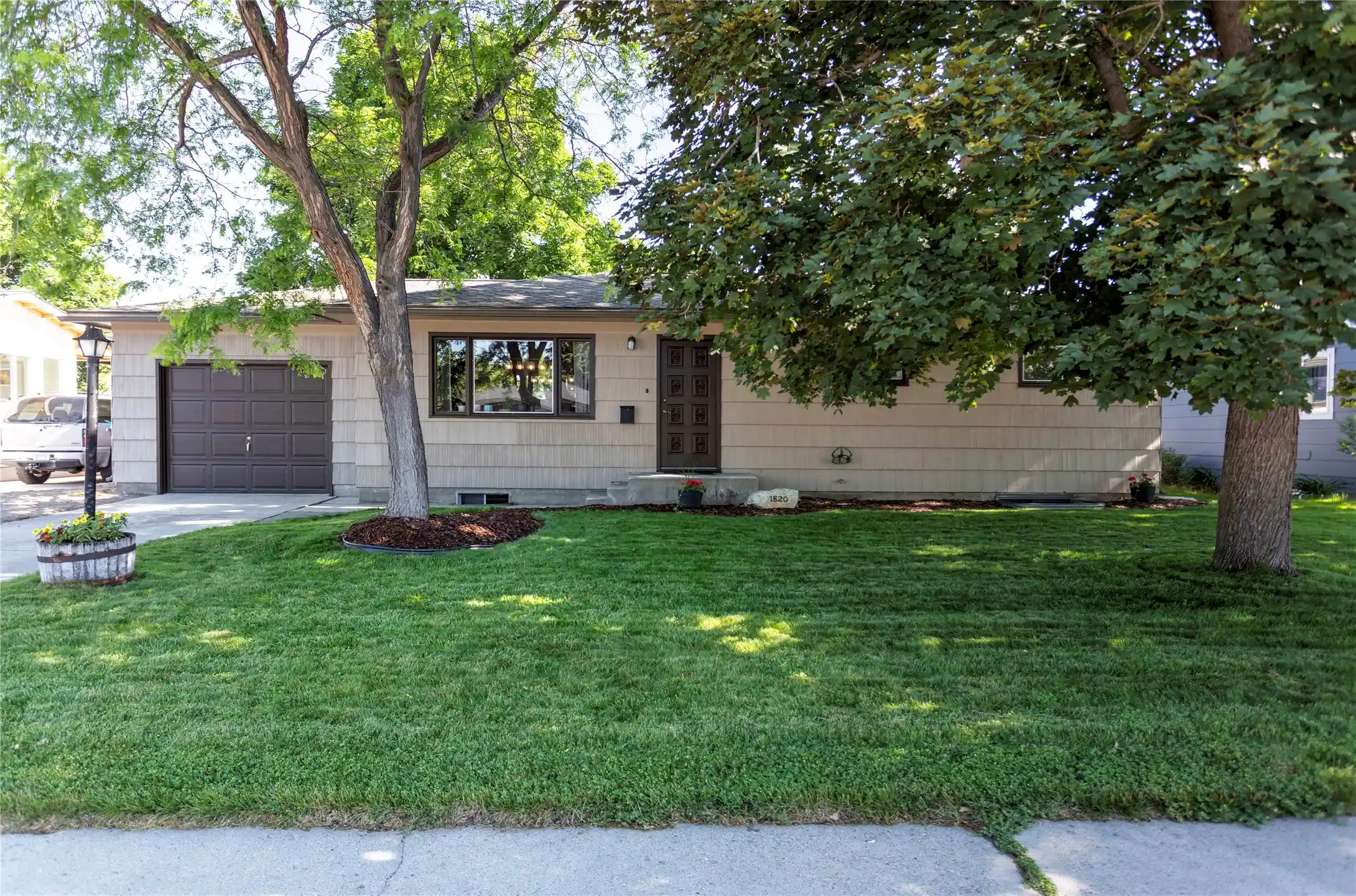 Photo 1 of Single family home for sale at 1820 Dixon Ave, Missoula, MT 59801 | MLS# 30078579 | Listing updated on 2026-10-29