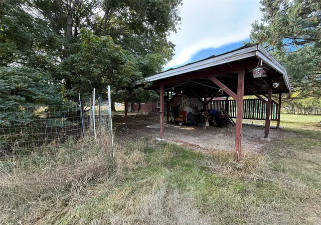 Photo 4 of Single family home for sale at 276 Dolphin Way, Libby, MT 59923 | MLS# 30078874 | Listing updated on 2026-10-11