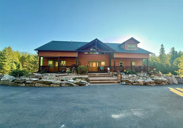 Photo 1 of Single family home for sale at 4176 Mt Hwy 200, Trout Creek, MT 59874 | MLS# 30078573 | Listing updated on 2026-09-24