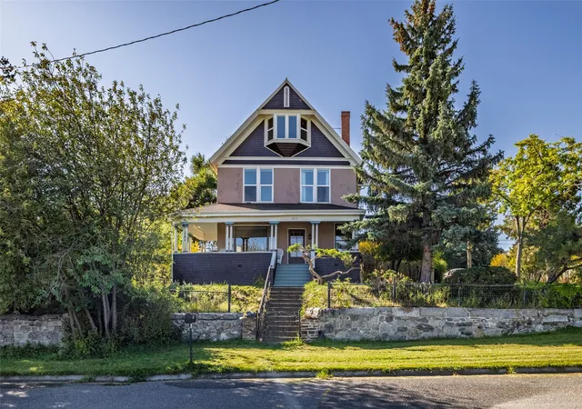 Photo 3 of Single family home for sale at 1815 Highland St, Helena, MT 59601 | MLS# 30078892 | Listing updated on 2026-10-07