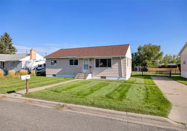 Photo 2 of Single family home for sale at 1310 Peosta Ave, Helena, MT 59601 | MLS# 30078944 | Listing updated on 2026-10-02