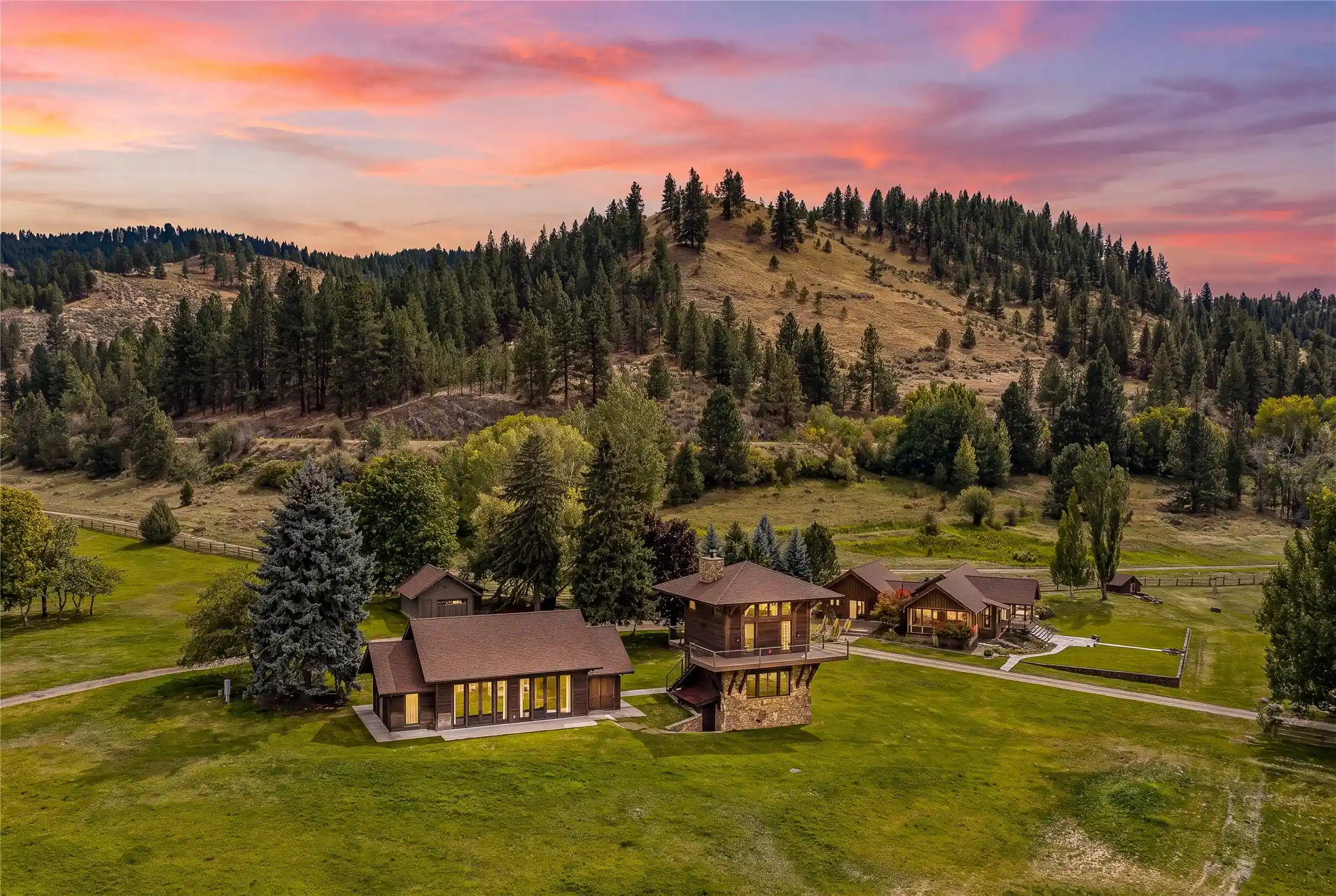 Photo 1 of Single family home for sale at 1912 Old Darby Rd, Hamilton, MT 59840 | MLS# 30078535 | Listing updated on 2026-10-29