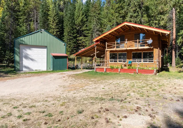 Photo 3 of Single family home for sale at 136 Brown Bear Ln, De Borgia, MT 59830 | MLS# 30078569 | Listing updated on 2026-09-25