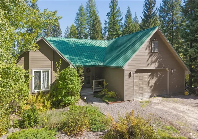 Photo 2 of Single family home for sale at 57 Cottonwood Crk Rd, Kila, MT 59920 | MLS# 30078960 | Listing updated on 2026-09-28