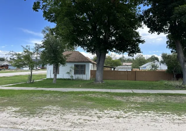 Photo 2 of Single family home for sale at 512 N 7th Street, Hamilton, MT 59840 | MLS# 30079003 | Listing updated on 2026-10-10