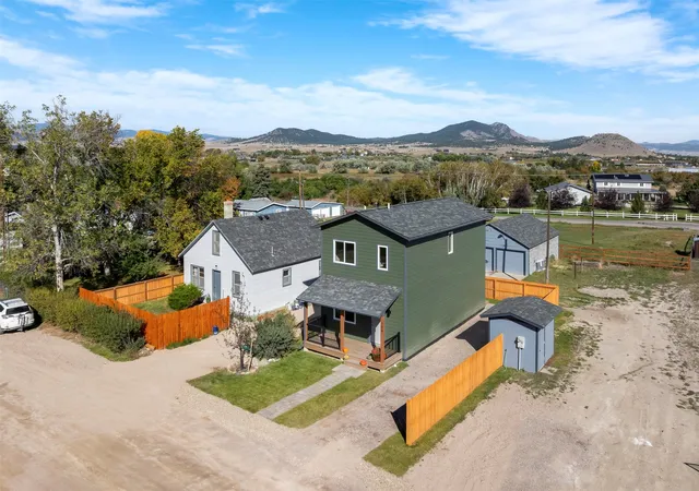Photo 2 of Single family home for sale at 104 Reed Ave, Helena, MT 59602 | MLS# 30079094 | Listing updated on 2026-10-03