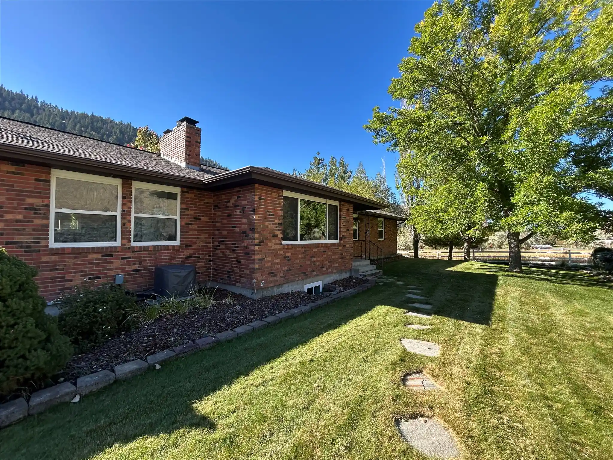 Photo 1 of Single family home for sale at 9859 Miller Crk Rd, Missoula, MT 59803 | MLS# 30078988 | Listing updated on 2026-10-14
