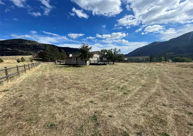 Photo 2 of Single family home for sale at 15 Terrace Dr, Plains, MT 59859 | MLS# 30079108 | Listing updated on 2026-10-01