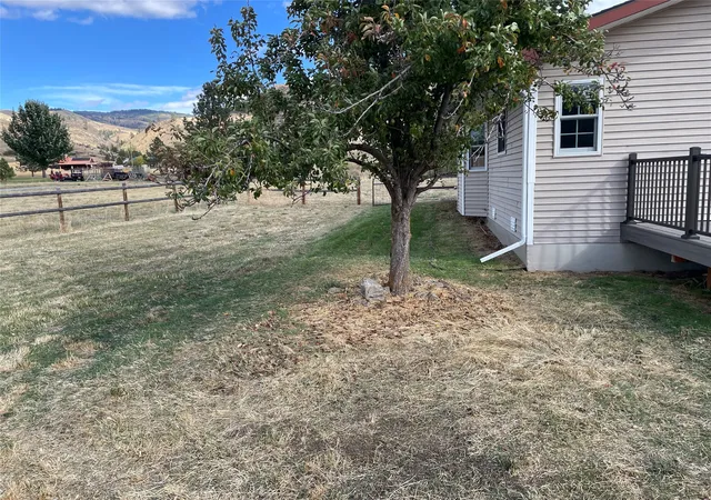 Photo 3 of Single family home for sale at 15 Terrace Dr, Plains, MT 59859 | MLS# 30079108 | Listing updated on 2026-10-01