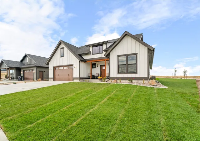 Photo 3 of Single family home for sale at 2730 Lone Chief Loop, Helena, MT 59601 | MLS# 30078857 | Listing updated on 2026-10-02