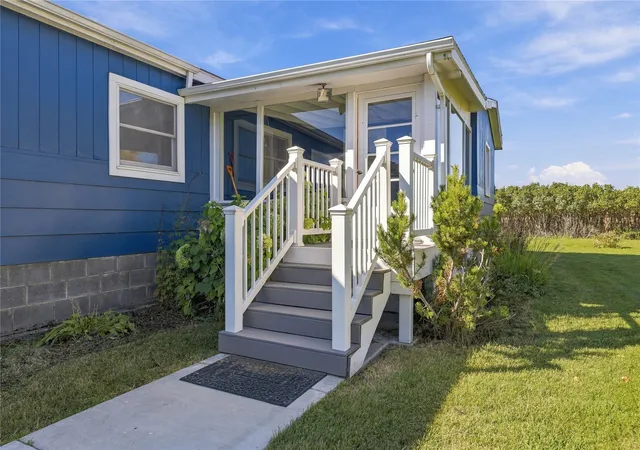 Photo 3 of Manufactured home for sale at 3 Otness Ln, Choteau, MT 59422 | MLS# 30079212 | Listing updated on 2026-10-02