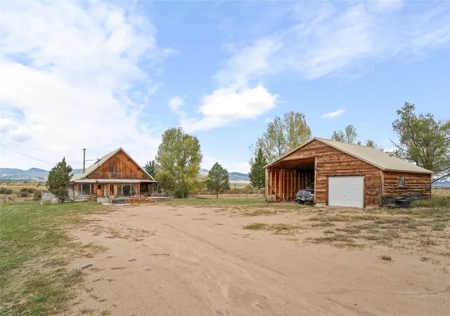 Photo 2 of Single family home for sale at 7950 Eastside Rd, Deer Lodge, MT 59722 | MLS# 30079144 | Listing updated on 2026-10-01