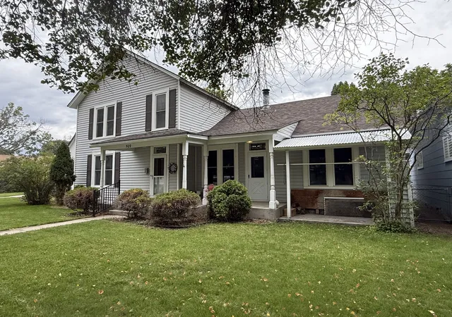 Photo 1 of Single family home for sale at 509 S 3rd Street, Hamilton, MT 59840 | MLS# 30079249 | Listing updated on 2026-10-01