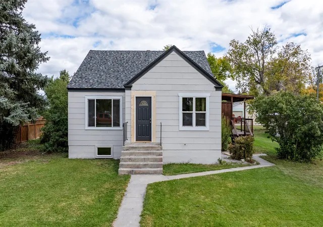 Photo 3 of Single family home for sale at 210 N Oak St, Townsend, MT 59644 | MLS# 30079297 | Listing updated on 2026-10-02