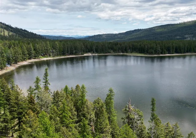 Photo 3 of Single family home for sale at 1605 Rogers Lake Rd, Kila, MT 59920 | MLS# 30079332 | Listing updated on 2026-10-05