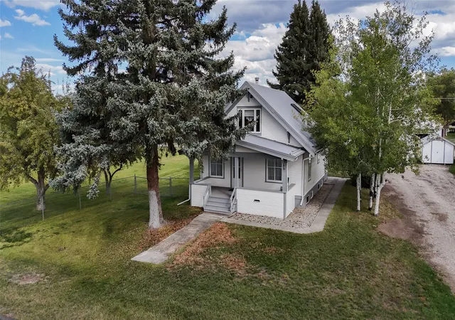 Photo 1 of Single family home for sale at 709 Kohrs St, Deer Lodge, MT 59722 | MLS# 30079331 | Listing updated on 2026-10-04