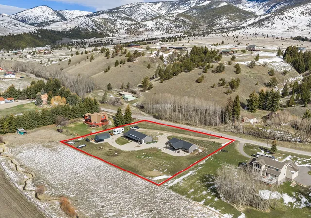 Photo 1 of Single family home for sale at 3015 N Cable Rd, Anaconda, MT 59711 | MLS# 30079304 | Listing updated on 2026-10-04