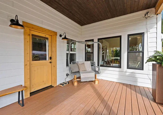 Photo 3 of Mansion for sale at 687 N Valley Dr, Whitefish, MT 59937 | MLS# 30078610 | Listing updated on 2026-10-11